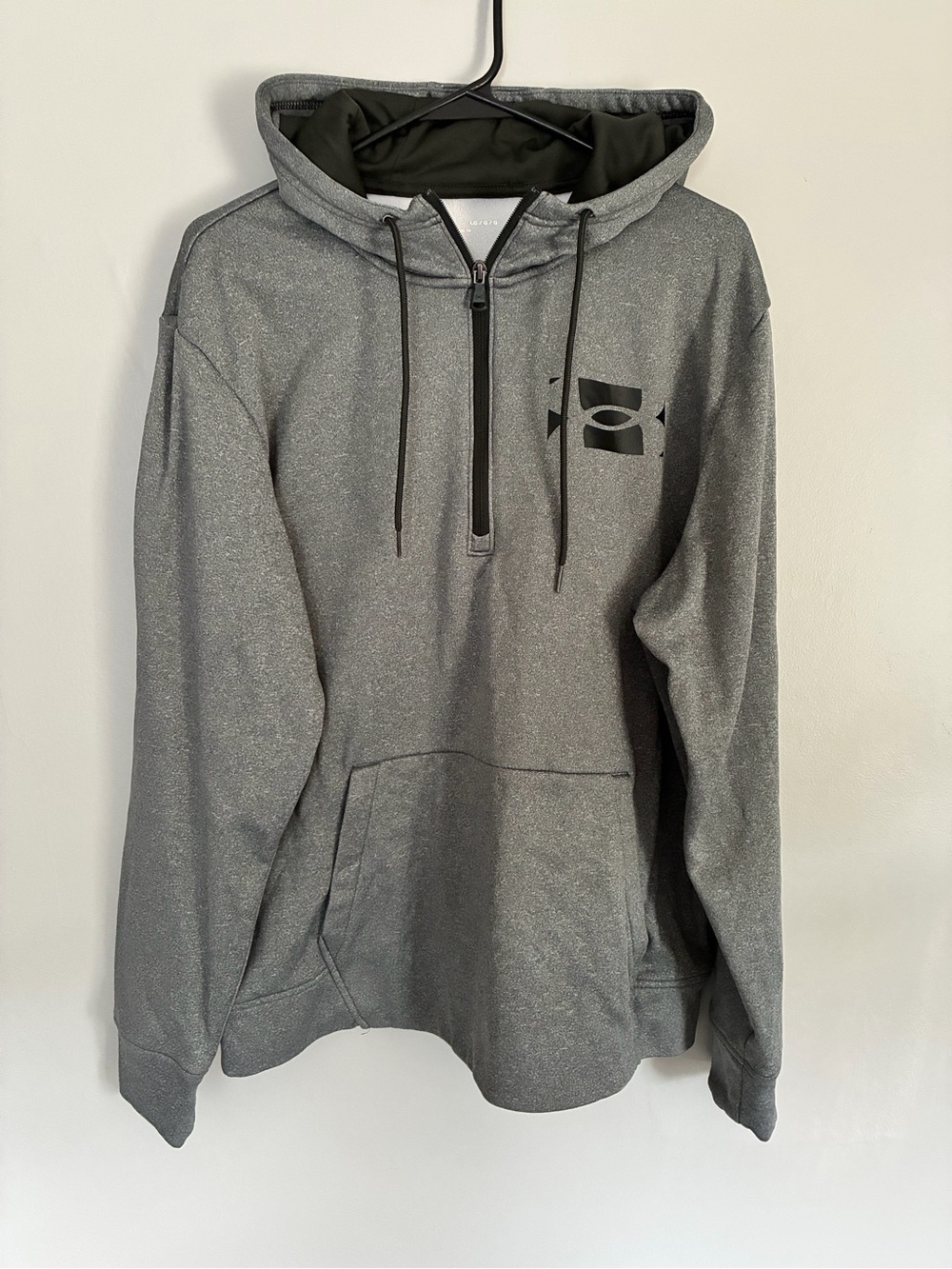 LG Under Armour Men’s Gray Half-Zip Hooded Pullover